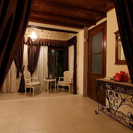 Alexander Villa *
